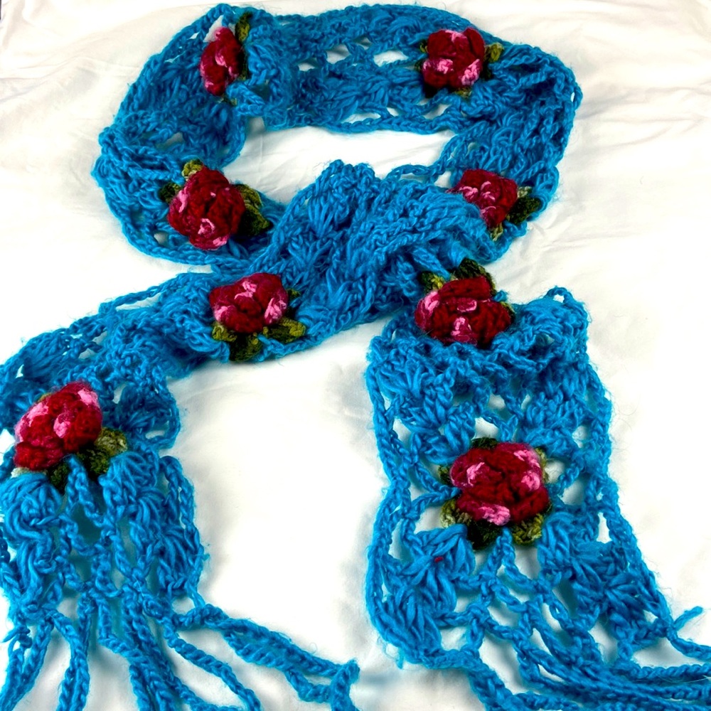 Vintage extra long Crochet rose scarf extra long